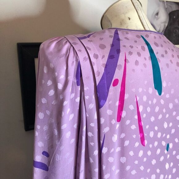 Vintage 80s Flora Kung Sheath‎ Dress Purple Silk Retro Glam Puff Shoulder - Picture 6 of 9